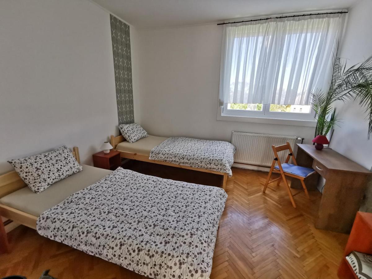 Apartmán Acceptus Domus Szombathely Exteriér fotografie